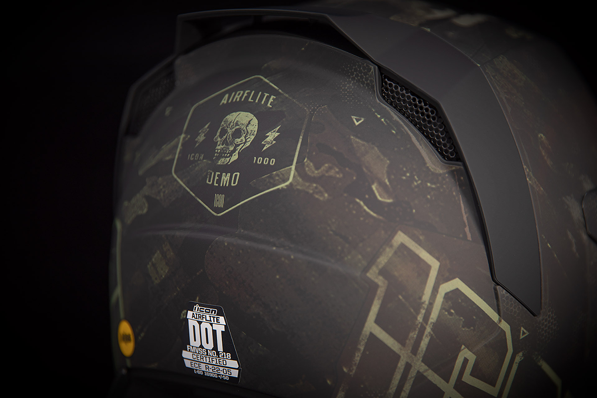 ICON Airflite* Helmet - Demo - MIPS? - Black - 3XL 0101-14128