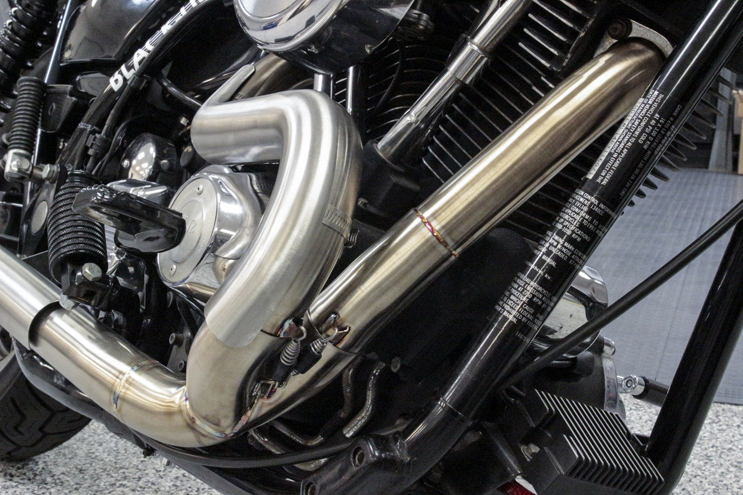 Comp S 2in1 Exhaust Fxr Brushed W/Cf End Cap